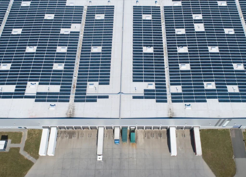 Industrias lideres no Compran paneles solares directa VS Contrato PPA Solar con cero inversión