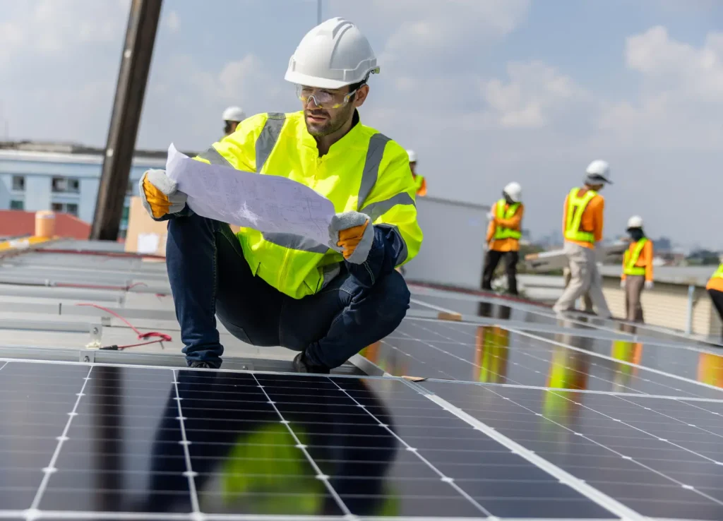 Interconexión CFE paneles solares industriales en México