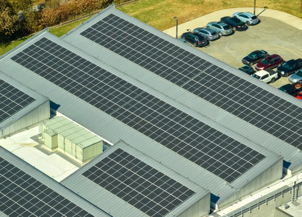 Paneles Solares para refrigeración industrial con financiamiento y Contrato PPA Solar con cero inversión