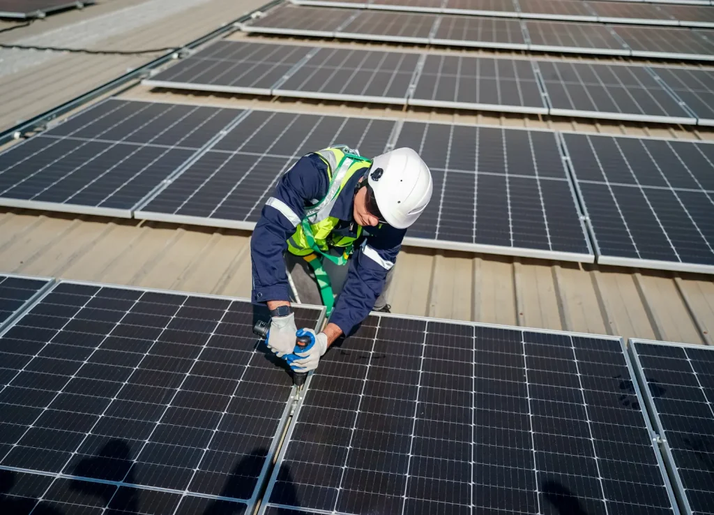 Proceso instalación sistema solar industrial sin inversión en México